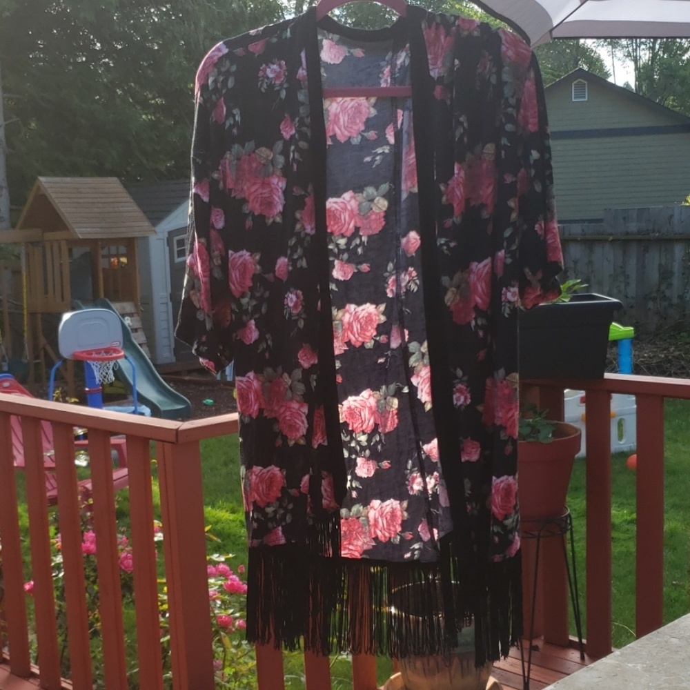 Beautiful kimono with fringe